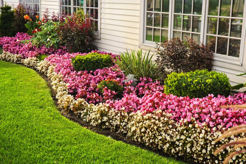 Flower Landscaping in Honolulu, HI
