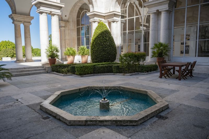 Garden Fountain Replacement in Honolulu, HI