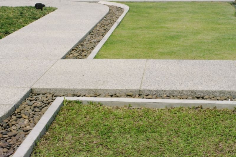 Landscape Curbing Replacement in Citrus County, FL