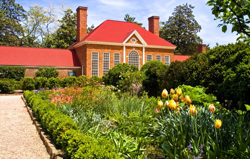 Lawn And Garden Installation in Ventura County, CA